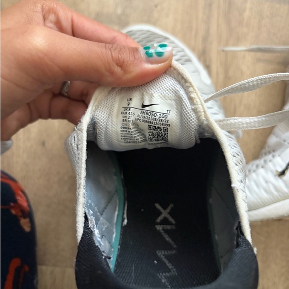 Nike Air Max 270 White Sneakers - Picture 4 of 5